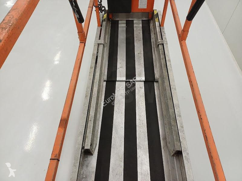 Plataforma elevadora JLG