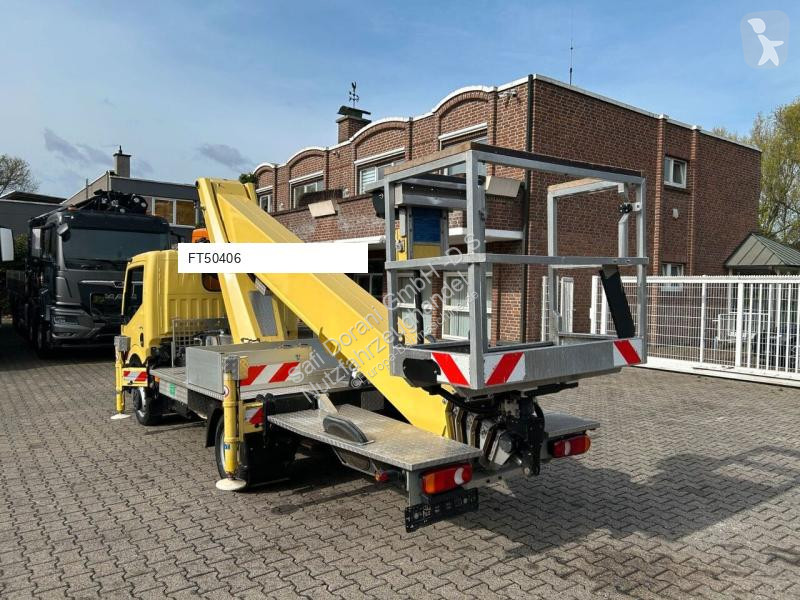 Lift Renault Steiger P260B