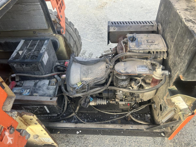 Vysokozdvižná plošina JLG BI-ENERGIE M 3369 bi...