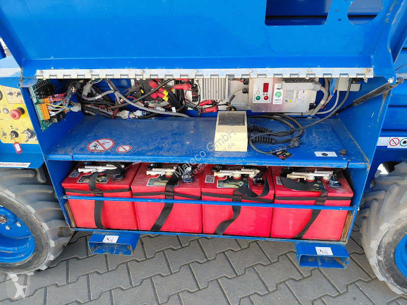 Vysokozdvižná plošina Skyjack SJ6832