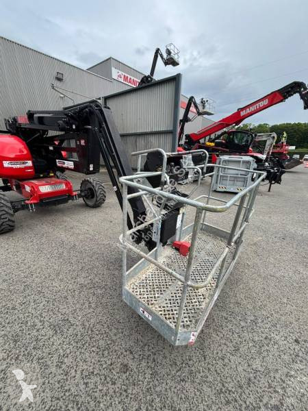 منصة تلسكوبية Manitou 160 ATJ