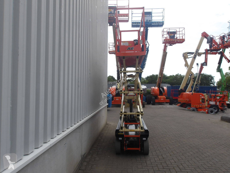Вишка JLG ES2632