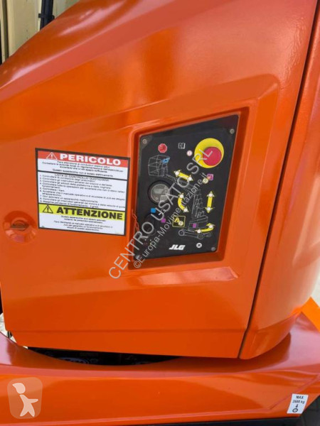 Piattaforma aerea JLG TOUCAN 12E PLUS