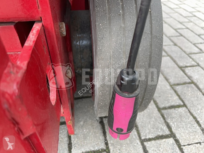 Vysokozdvižná plošina MEC 2633ES S099-04