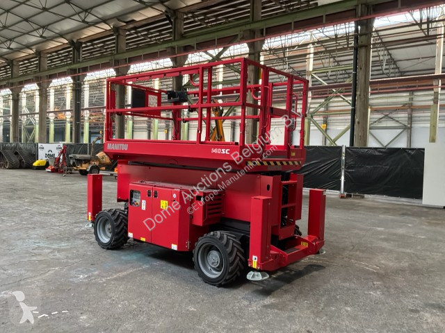 منصة تلسكوبية Manitou 140 SC2