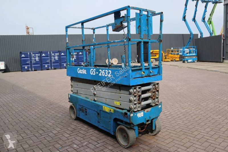 منصة تلسكوبية Genie Electric, 10m Working...