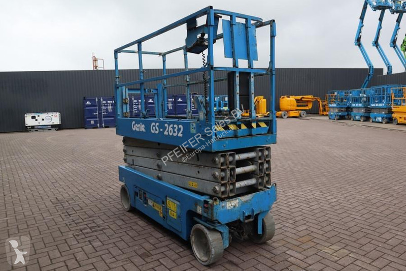 منصة تلسكوبية Genie Electric, 10m Working...
