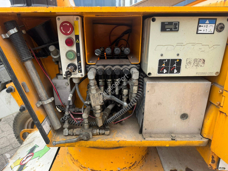 Nacelle Niftylift HR12 NDE