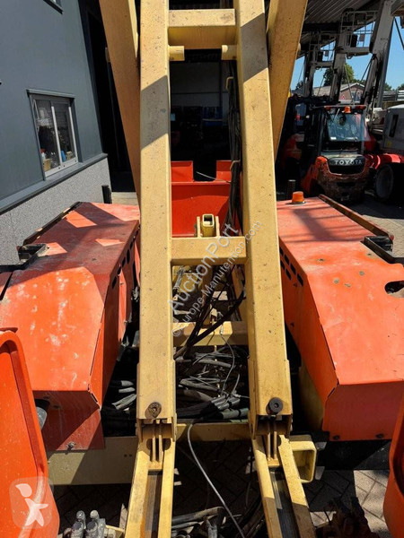 JLG  aerial platform