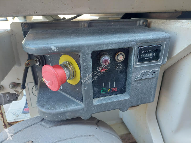 Plataforma elevadora JLG