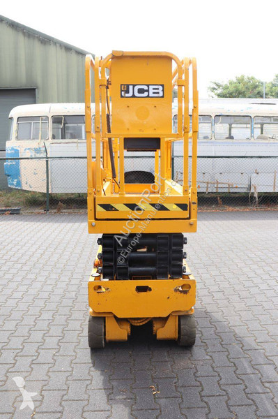 Вишка JCB S1930E