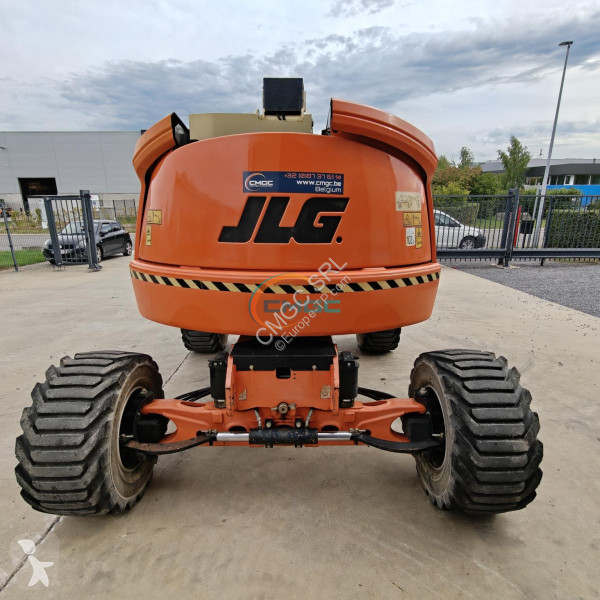 Автовишка JLG