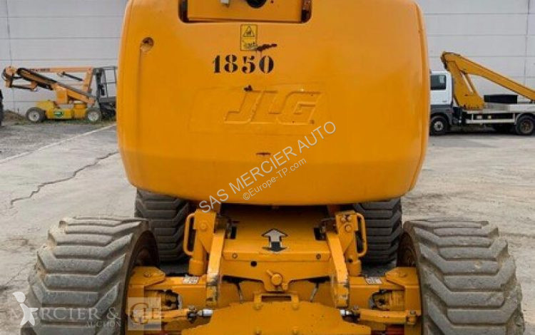 Hoogwerker JLG nacelle articulee automotrice...