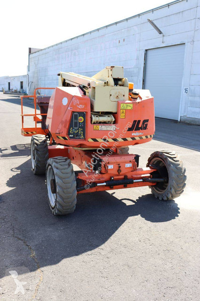 Автовишка JLG