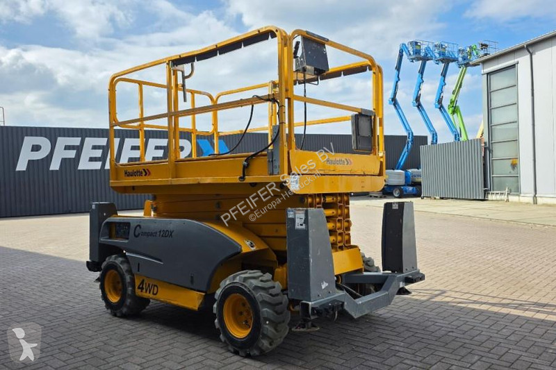 升降机 Haulotte Compact 12DX Diesel, 4x4 Drive,...