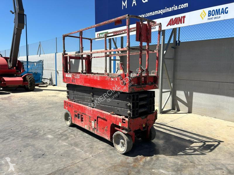 Автовышка Manitou