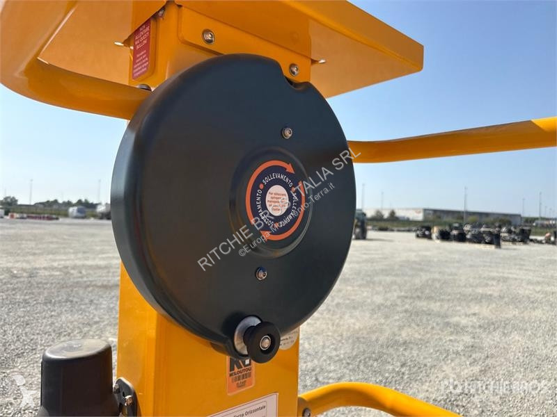 升降机 JLG Power Tower Ecolift 2.2 Vertical Mast Lift