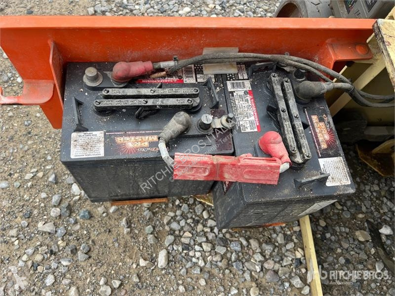 升降机 JLG 1230 Vertical Mast Lift