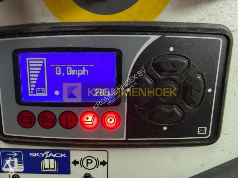 升降机 Skyjack SJ 16 E