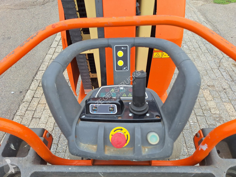 升降机 JLG T10E T10E