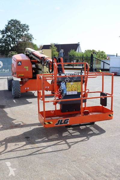 升降机 JLG EC