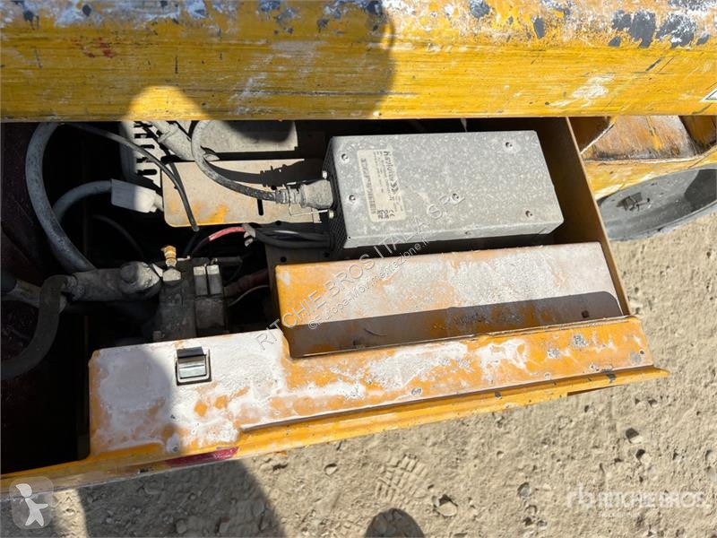 Nacela Haulotte Electric Scissor Lift