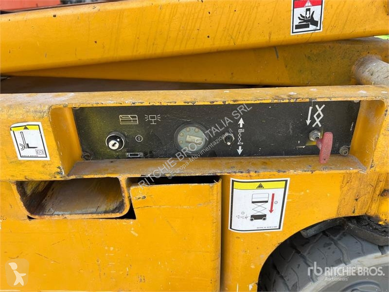 Nacela Haulotte Comact 12 Electric Scissor Lift