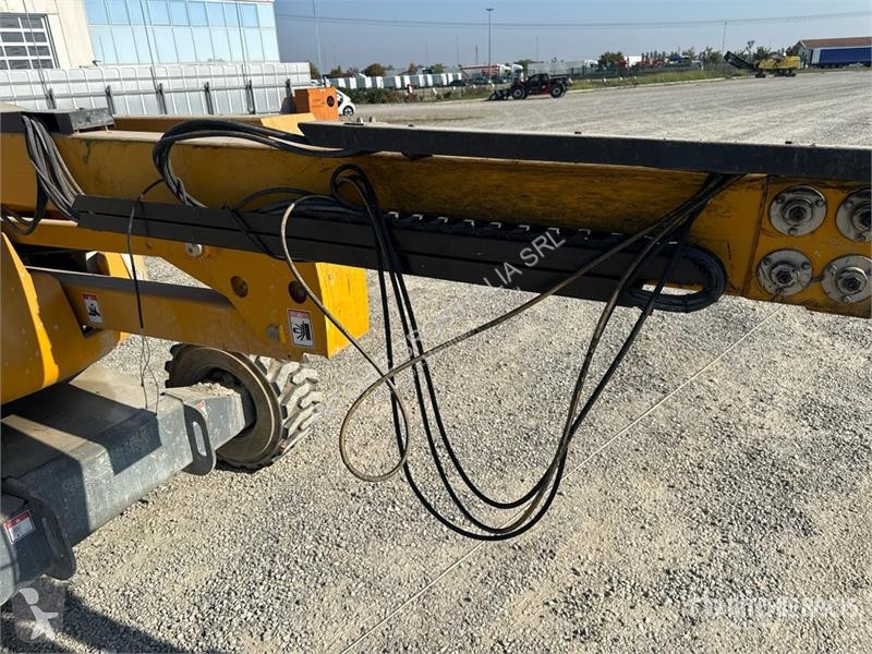Emelőkosár Haulotte Articulating Boom Lift