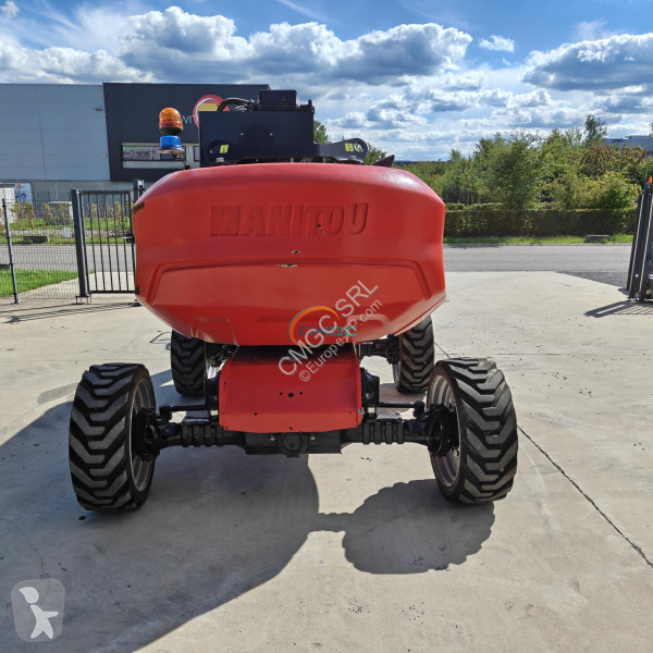 Plataforma elevadora Manitou