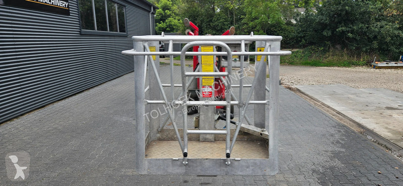 Zwyżka Hinowa DENKA LIFT DL 22