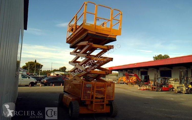 Plataforma elevadora JLG autre