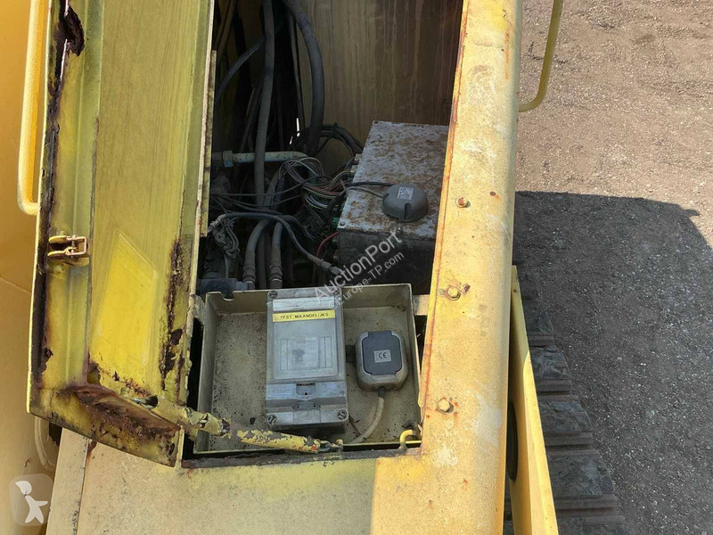 Plataforma elevadora Aichi SR210
