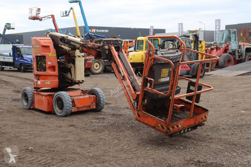 Plataforma elevadora JLG