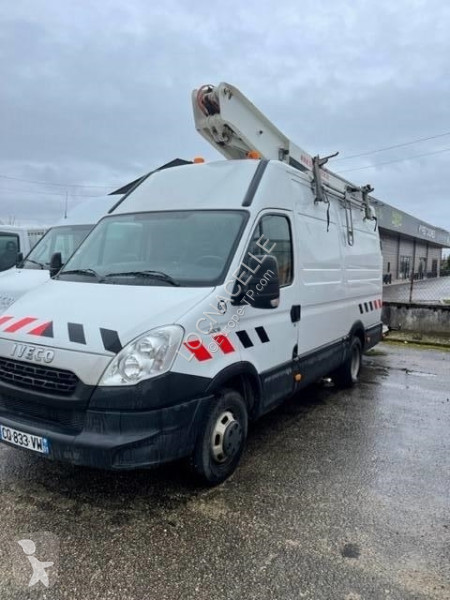 Furgoneta Iveco ET 38 LF