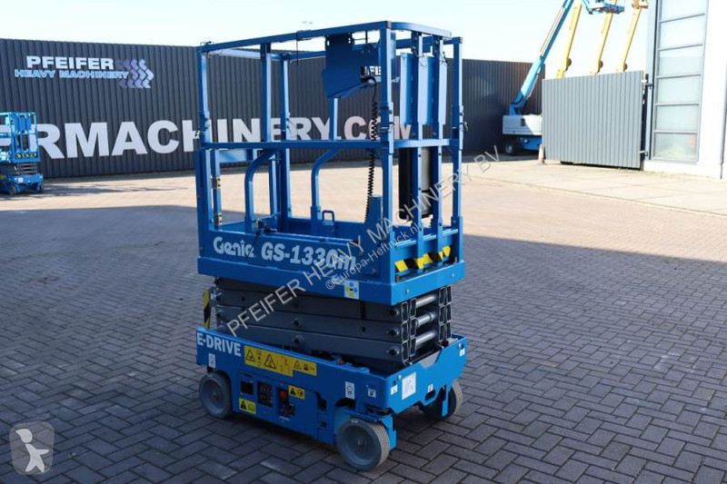 منصة تلسكوبية Genie GS1330M Valid inspection,...