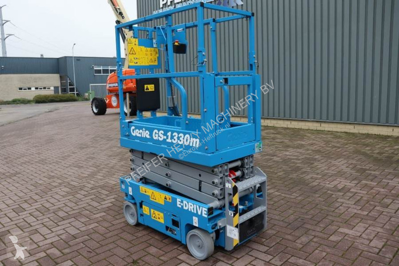 Gondola Genie GS1330M Valid inspection,...