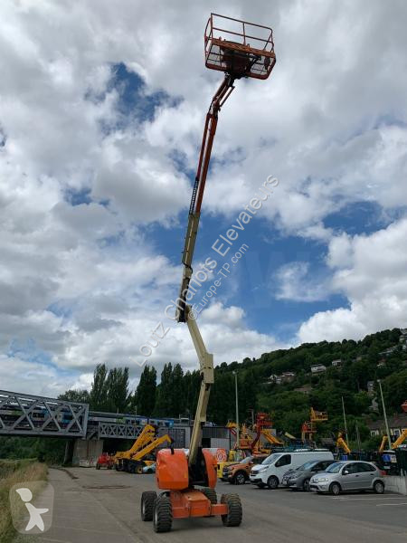 Piattaforma aerea JLG