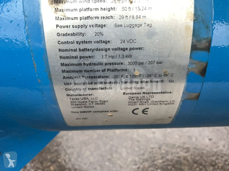 Plataforma elevadora Genie TZ-50 Hybrid w/Drive...