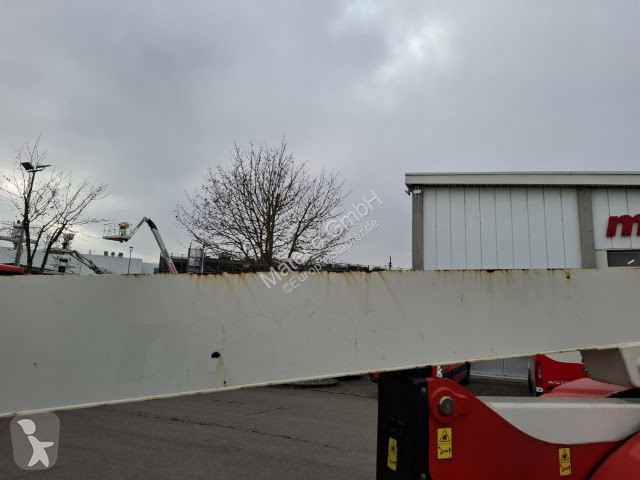 Piattaforma aerea JLG