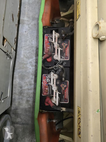 Piattaforma aerea JLG