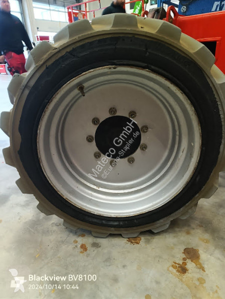 Piattaforma aerea JLG