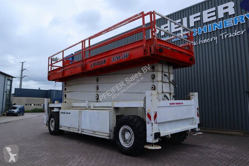 Piattaforma aerea Liftlux SL320-30DS Diesel,...