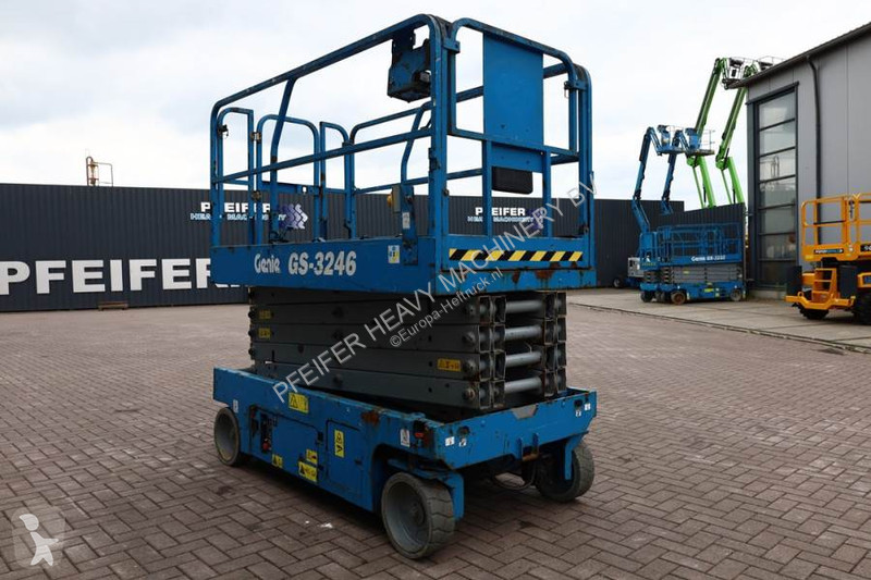 Lift Genie Electric, Working Height 11.75 m,...