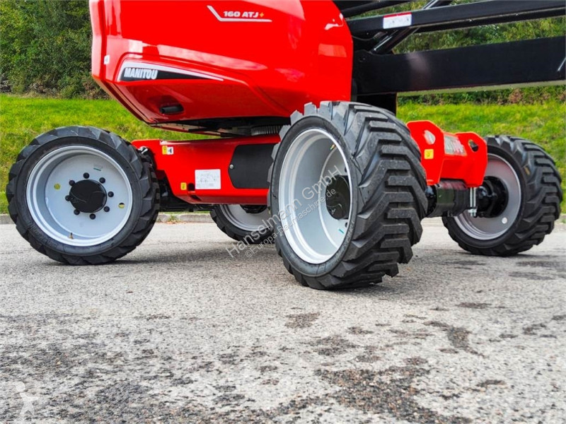 Piattaforma aerea Manitou Plus