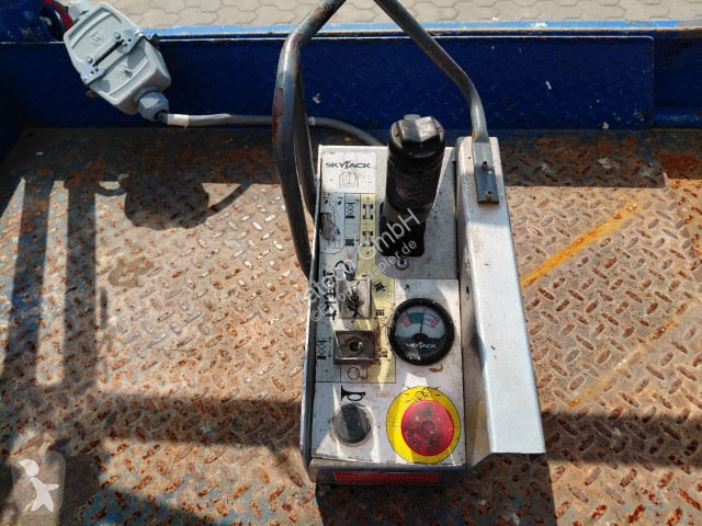 Plataforma Skyjack SJIII 3219