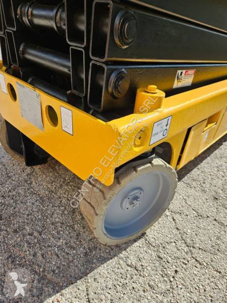 منصة تلسكوبية Haulotte Compact 10 N