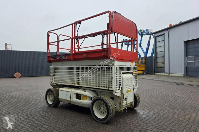 منصة تلسكوبية JLG Electric, 14.2m Working...