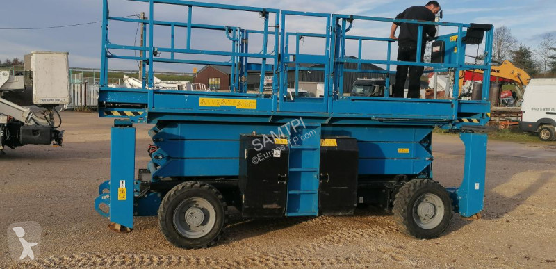 منصة تلسكوبية Genie GS-3384-RT