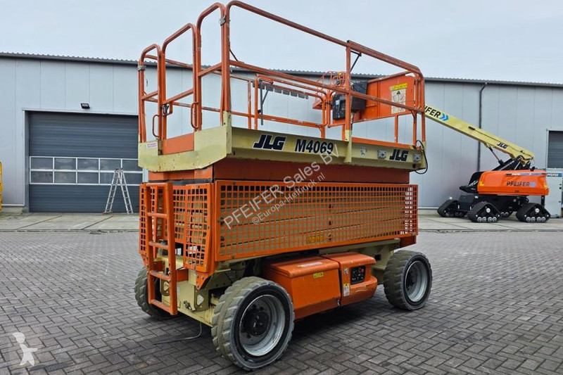 Plataforma elevadora JLG M4069 Hybrid, 14.2m...