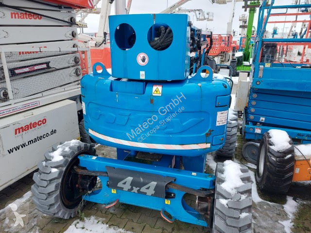 منصة تلسكوبية Niftylift HR17 HYBRID 4X4